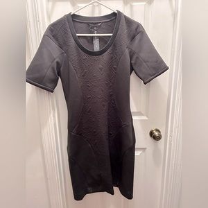 NWT Black W118 by Walter Baker Bodycon Scoop Neck Short Sleeved Dress — Size M